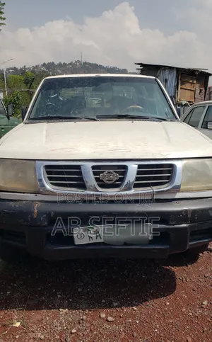 Nissan Patrol 2003 White