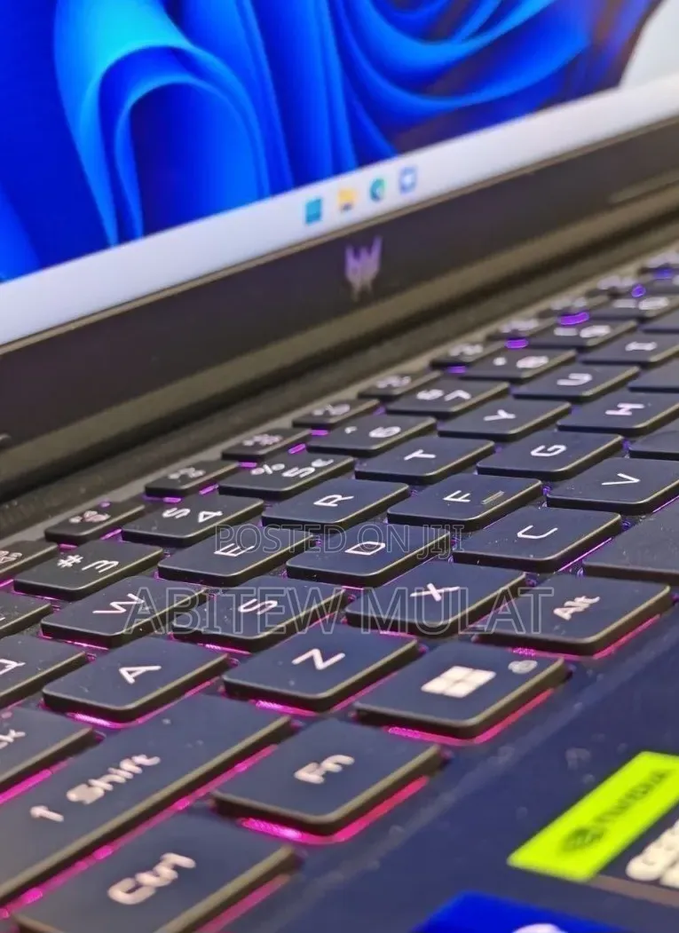 New Laptop Acer Predator Helios Neo 16 16GB Intel Core i9 SSD 1T