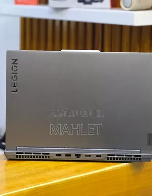 New Laptop Lenovo Legion 5 16GB AMD Ryzen 7 SSD 1T