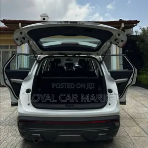 Chevrolet Captiva 2021 White