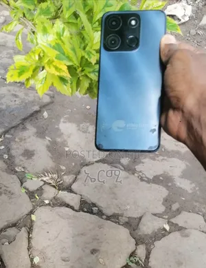 Itel A60 32 GB Black