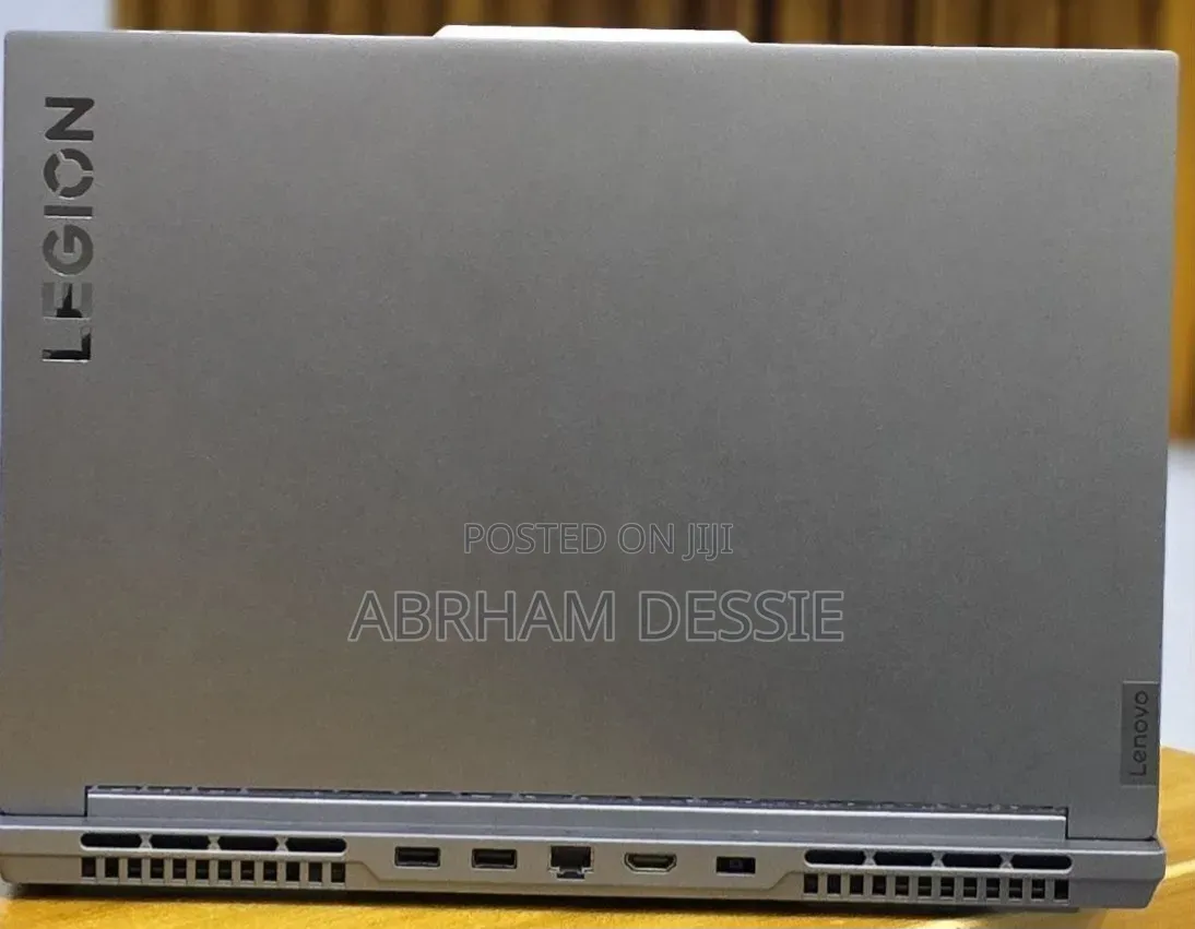 New Laptop Lenovo 16GB AMD Ryzen 7 SSD 1T