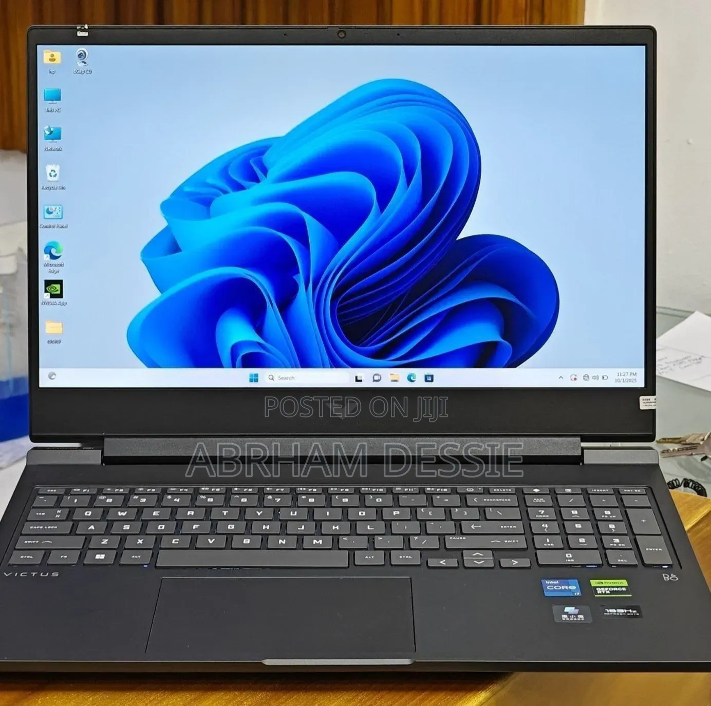 New Laptop HP 16GB Intel Core i7 SSD 1T