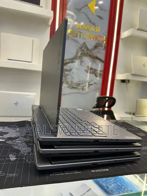 New Laptop Lenovo Y70 24GB Intel Core i7 SSD 1T