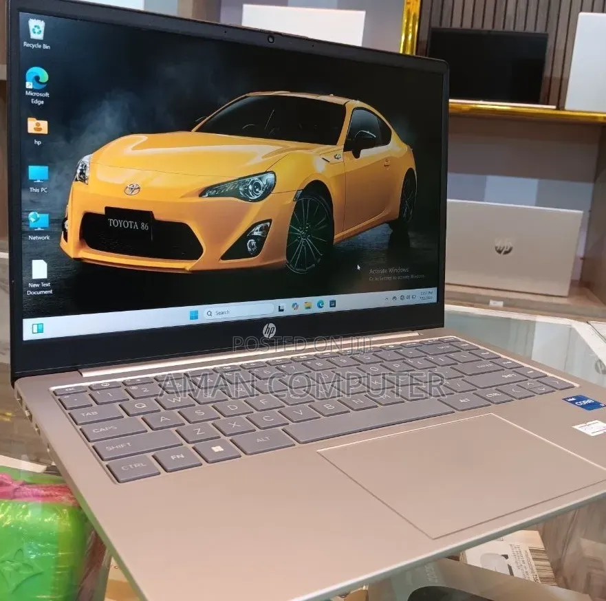 New Laptop HP Stream Notebook 16GB Intel Core i7 SSD 1T