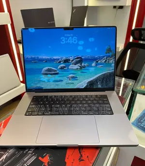 New Laptop Apple MacBook Pro 64GB Apple M1 Max SSD 4T
