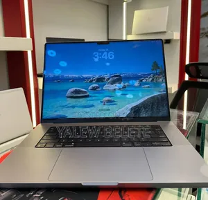 New Laptop Apple MacBook Pro 64GB Apple M1 Max SSD 4T