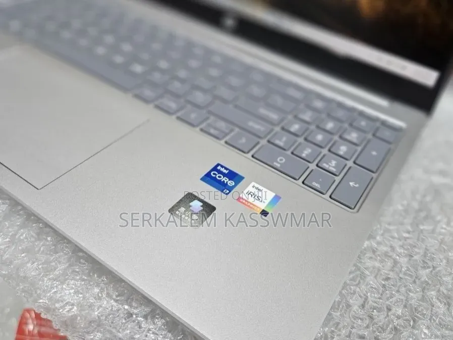 New Laptop HP Stream Notebook 16GB Intel Core i7 SSD 1T