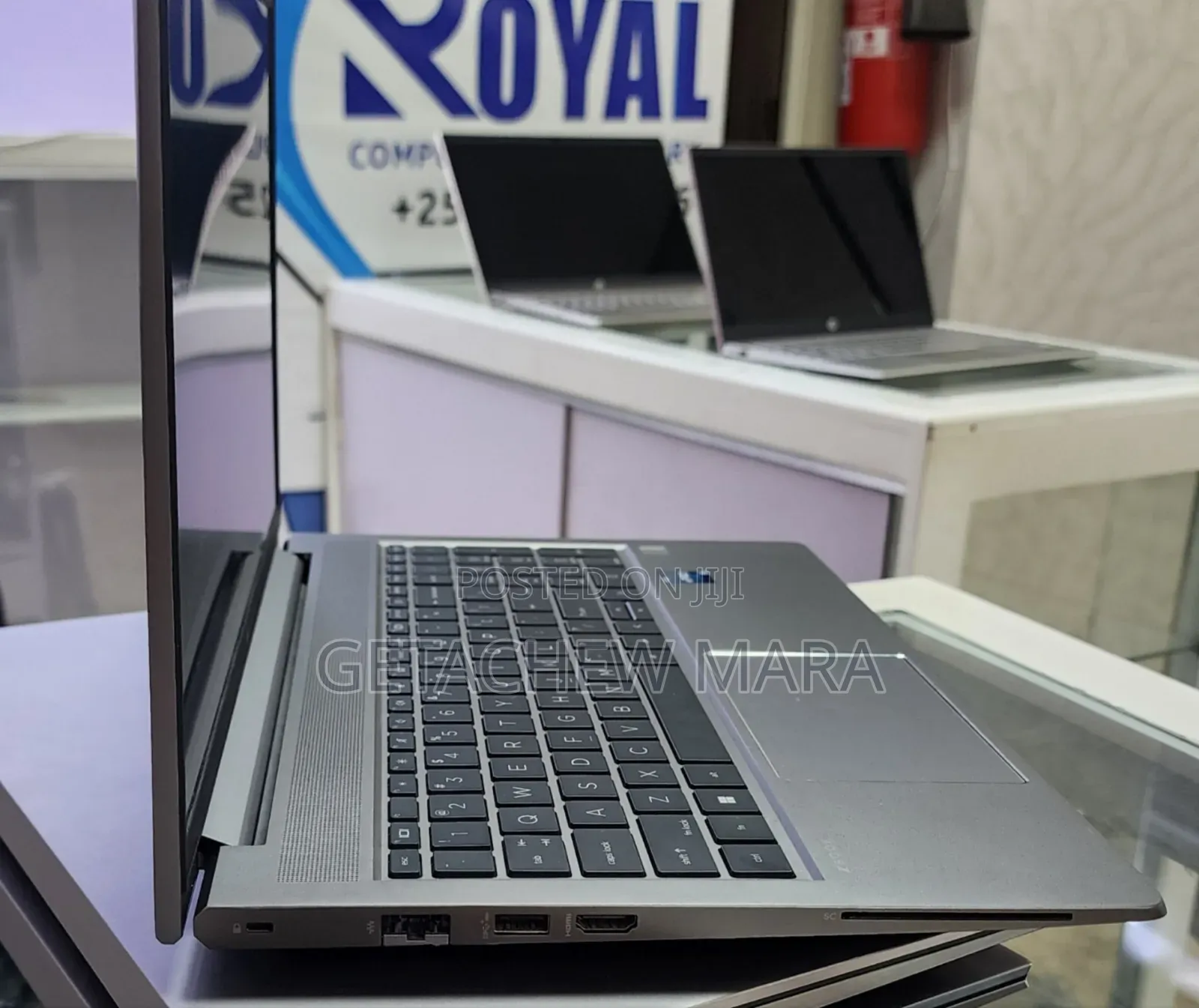 New Laptop HP ZBook 14 32GB Intel Core i9 SSD 512GB
