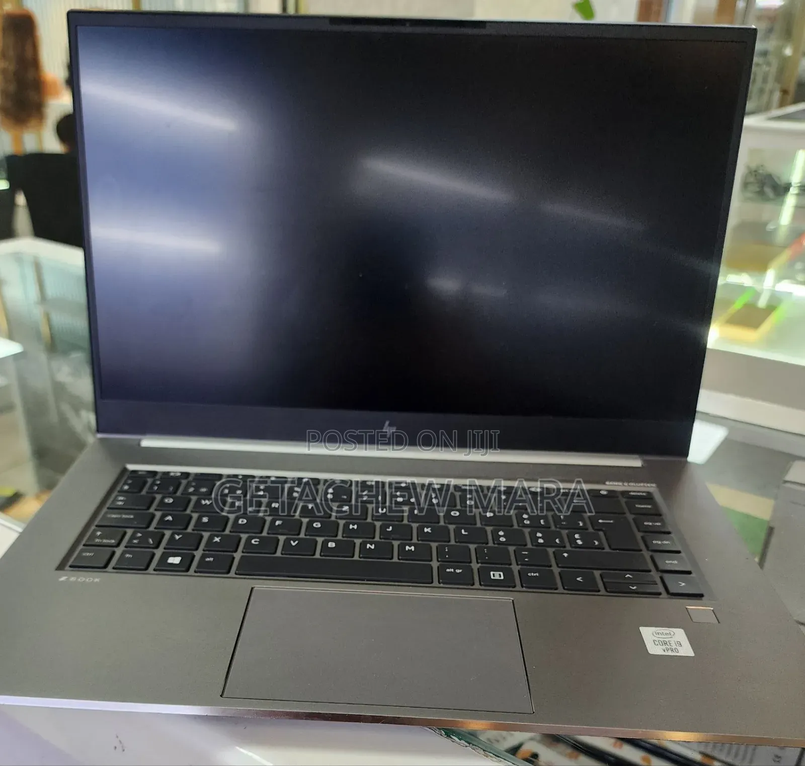 New Laptop HP ZBook 14 32GB Intel Core i9 SSD 512GB