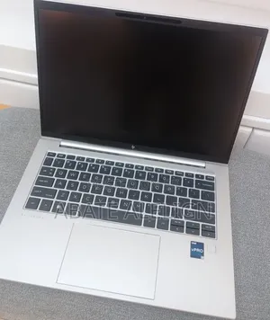 New Laptop HP EliteBook 840 G9 16GB Intel Core i7 SSD 512GB