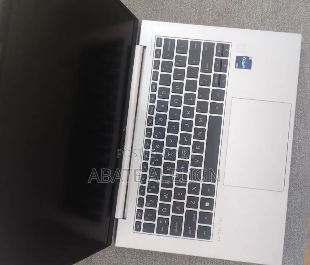 New Laptop HP EliteBook 840 G9 16GB Intel Core i7 SSD 512GB