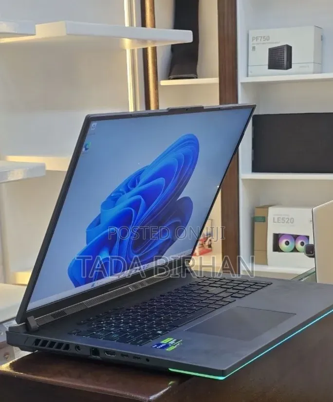 New Laptop Asus ROG Strix G15 16GB Intel Core i9 SSD 1T