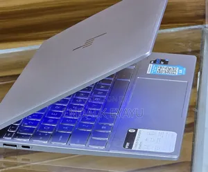 New Laptop HP Envy 14 8GB Intel Core i5 SSD 256GB