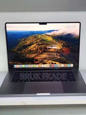 New Laptop Apple MacBook Pro 2021 M1 32GB Apple M1 Pro SSD 512GB