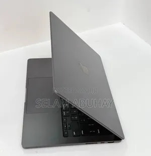 New Laptop Apple MacBook Air 2024 M3 18GB Apple M3 SSD 1T