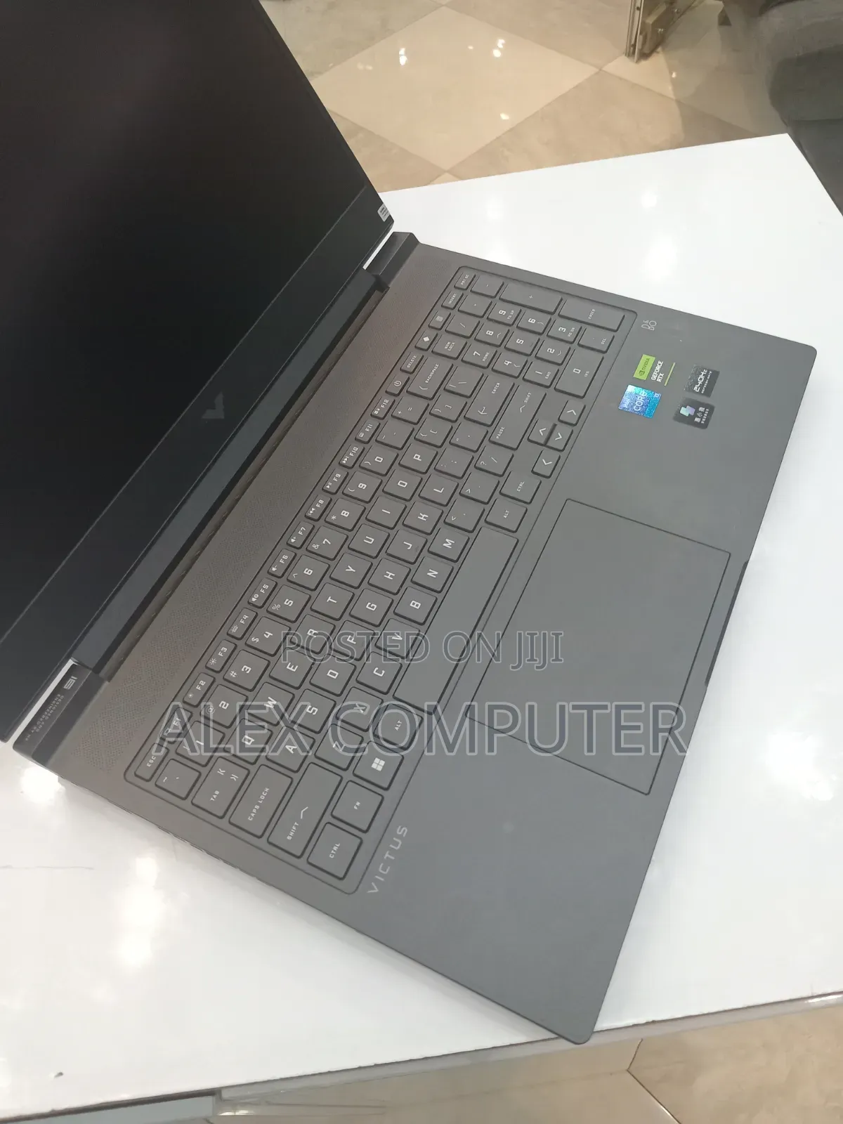 New Laptop HP Victus 16 16GB Intel Core i7 SSD 1T