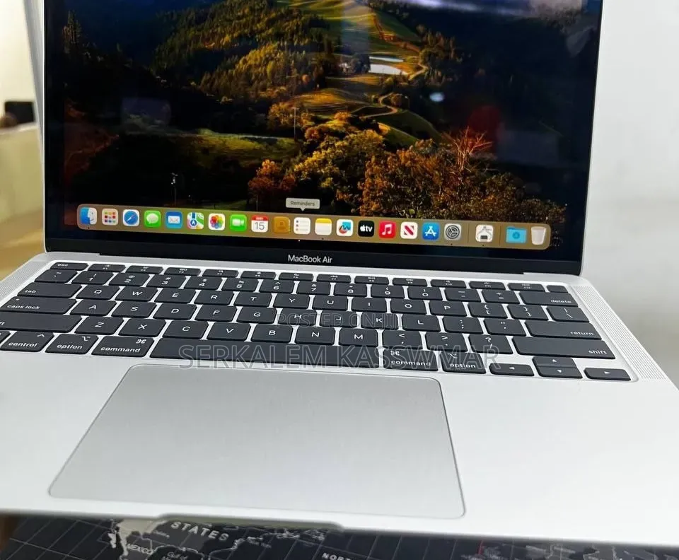 New Laptop Apple MacBook Air 2020 M1 16GB Apple M1 SSD 512GB