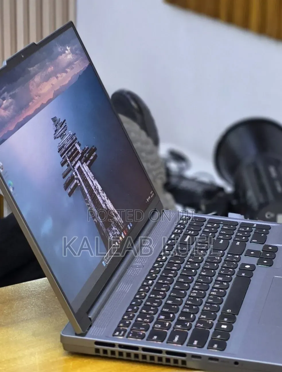 New Laptop Lenovo Legion 5 16GB AMD Ryzen 7 SSD 1T