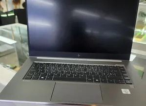 New Laptop HP ZBook 15 32GB Intel Core i9 SSD 512GB