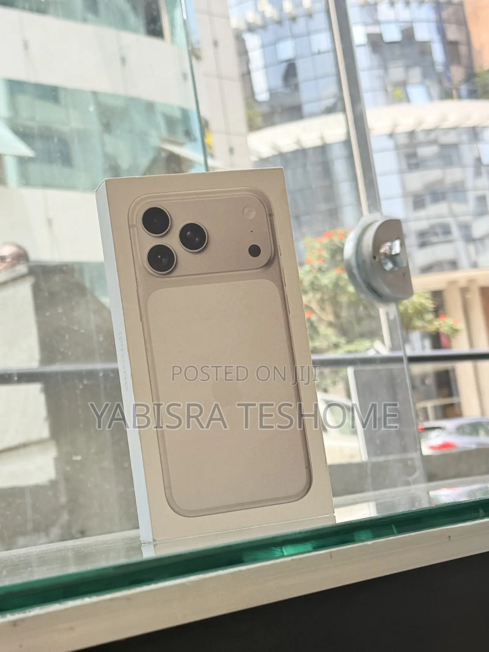 New Apple iPhone 17 Pro Max 256 GB Silver