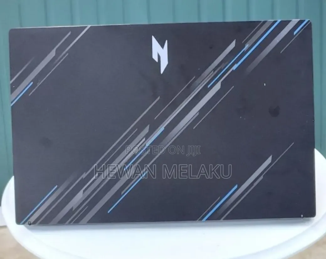 New Laptop Acer Nitro V 15 16GB Intel Core i7 SSD 512GB