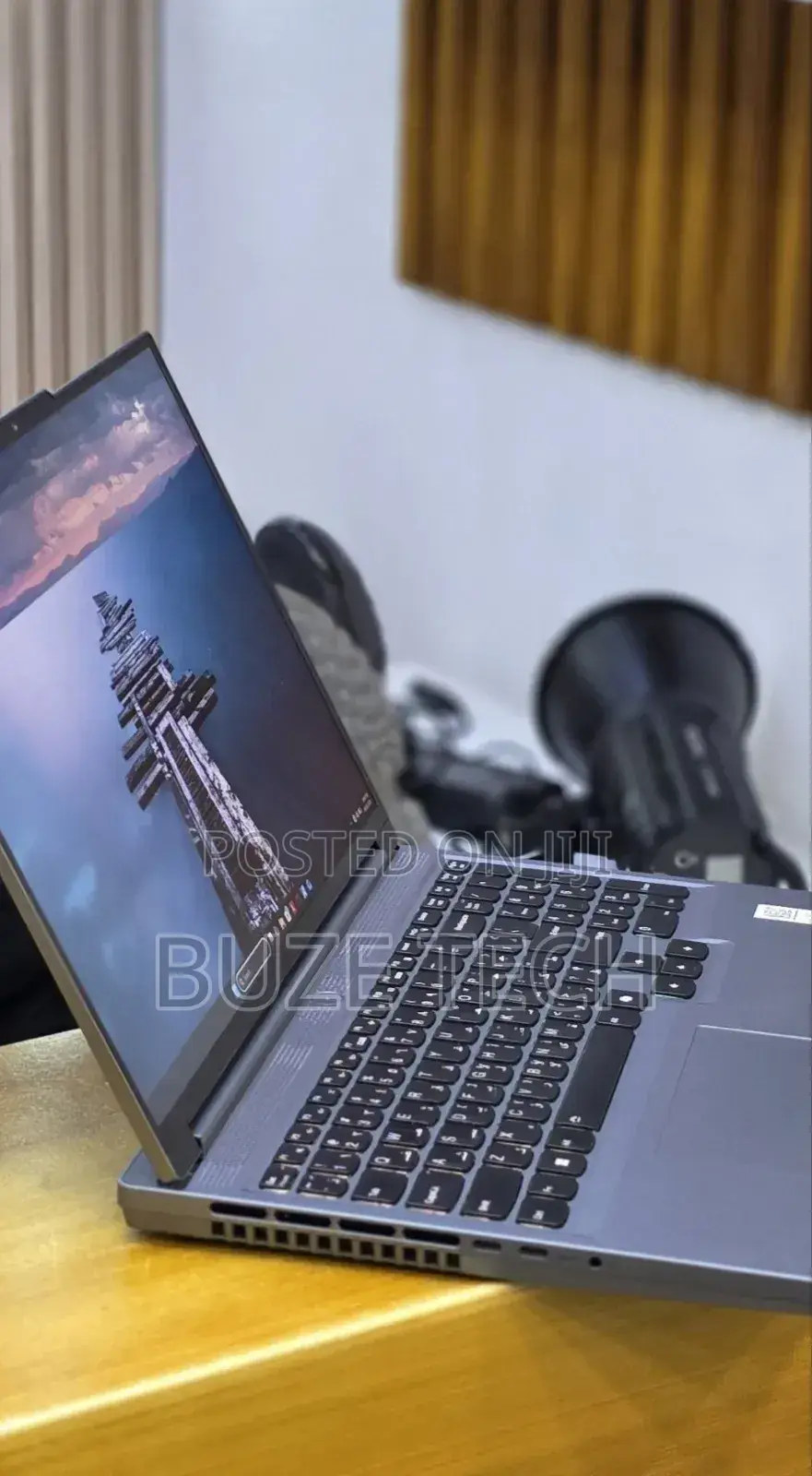 New Laptop Lenovo Legion 5 16GB AMD Ryzen 7 SSD 1T