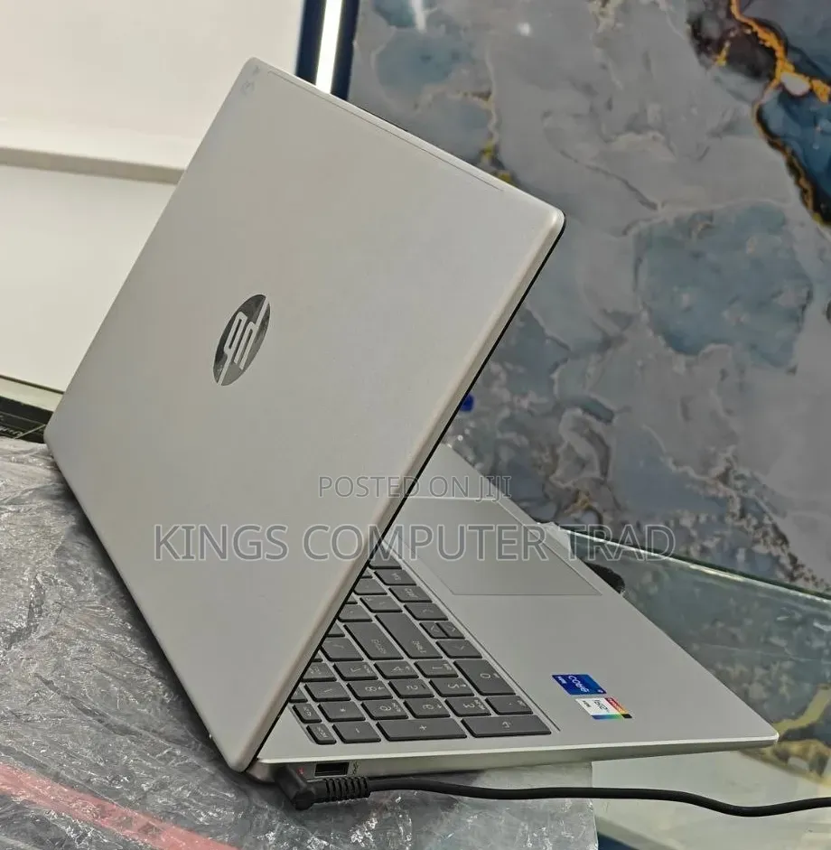 New Laptop HP Stream Notebook 16GB Intel Core i5 SSD 1T