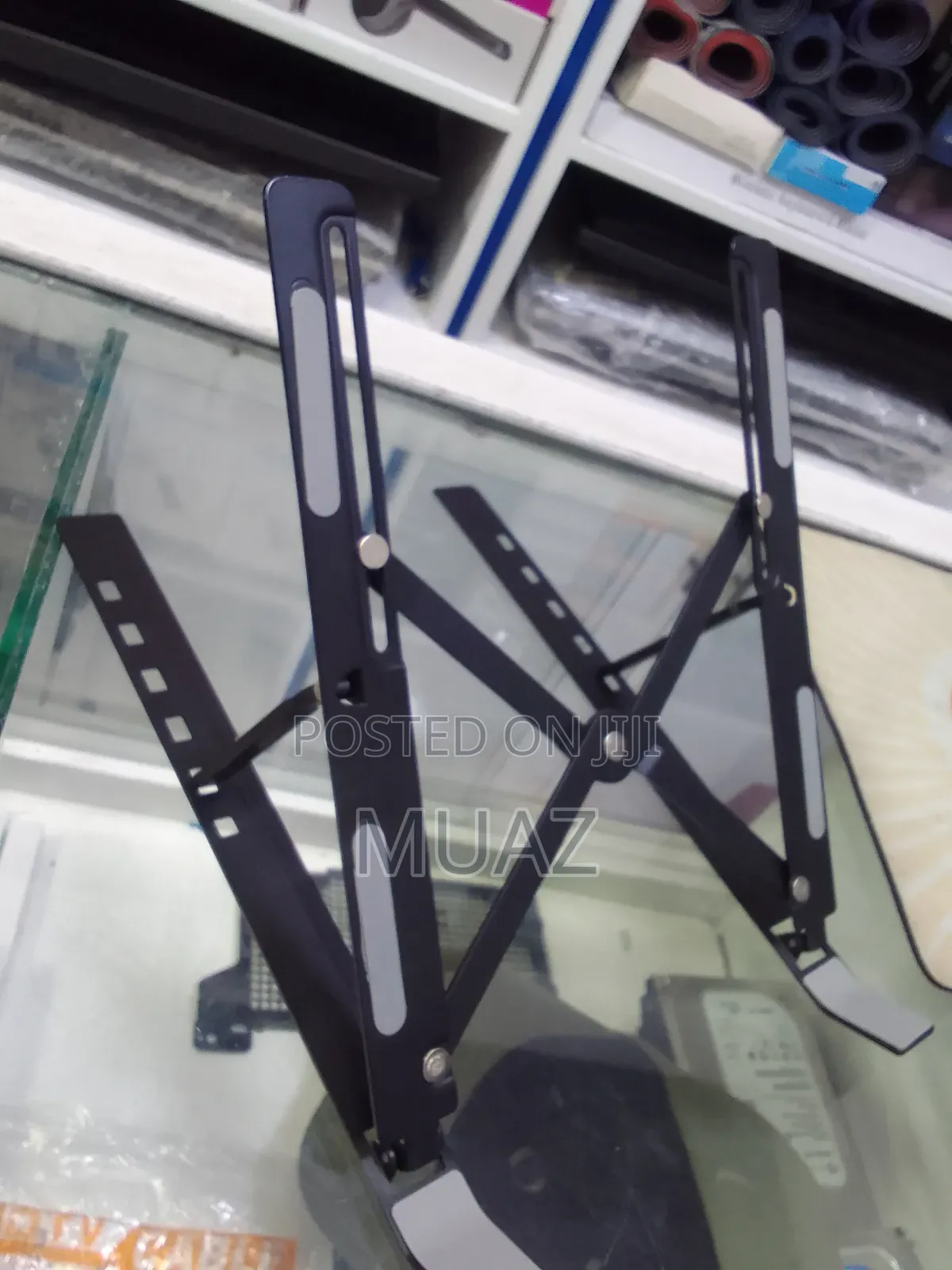 Foldable Laptop Stand – Ergonomic Portable!
