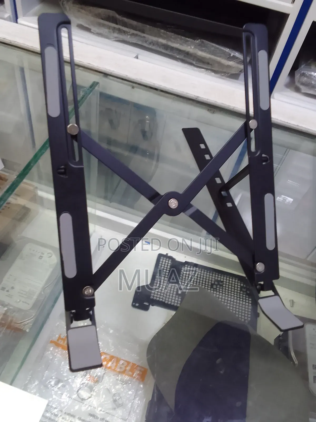 Foldable Laptop Stand – Ergonomic Portable!