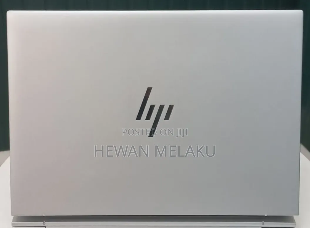 New Laptop HP EliteBook 840 G10 16GB Intel Core i7 SSD 512GB