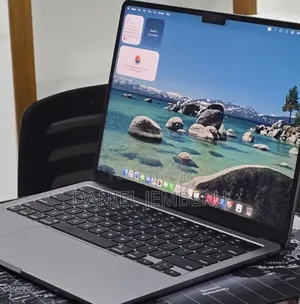 New Laptop Apple MacBook Air 2022 M2 16GB Apple M2 SSD 256GB