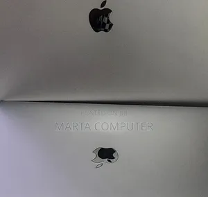New Laptop Apple MacBook Pro 2019 16GB Intel Core i7 SSD 256GB