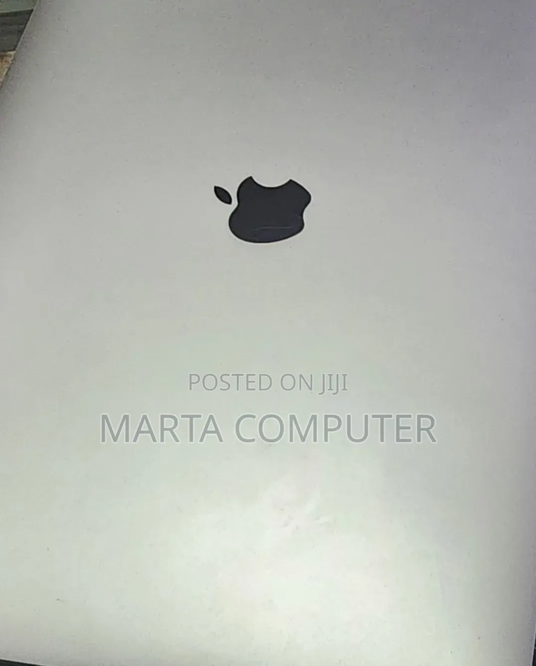 New Laptop Apple MacBook Pro 2019 16GB Intel Core i7 SSD 256GB