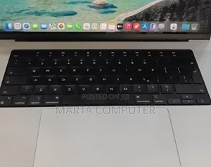 New Laptop Apple MacBook Pro 2021 M1 32GB Apple M1 Pro SSD 1T