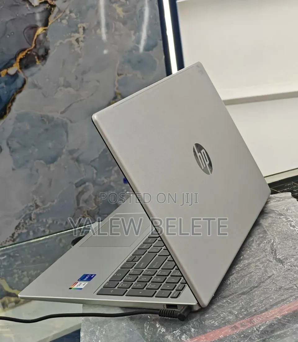 New Laptop HP Stream Notebook 16GB Intel Core i5 SSD 1T