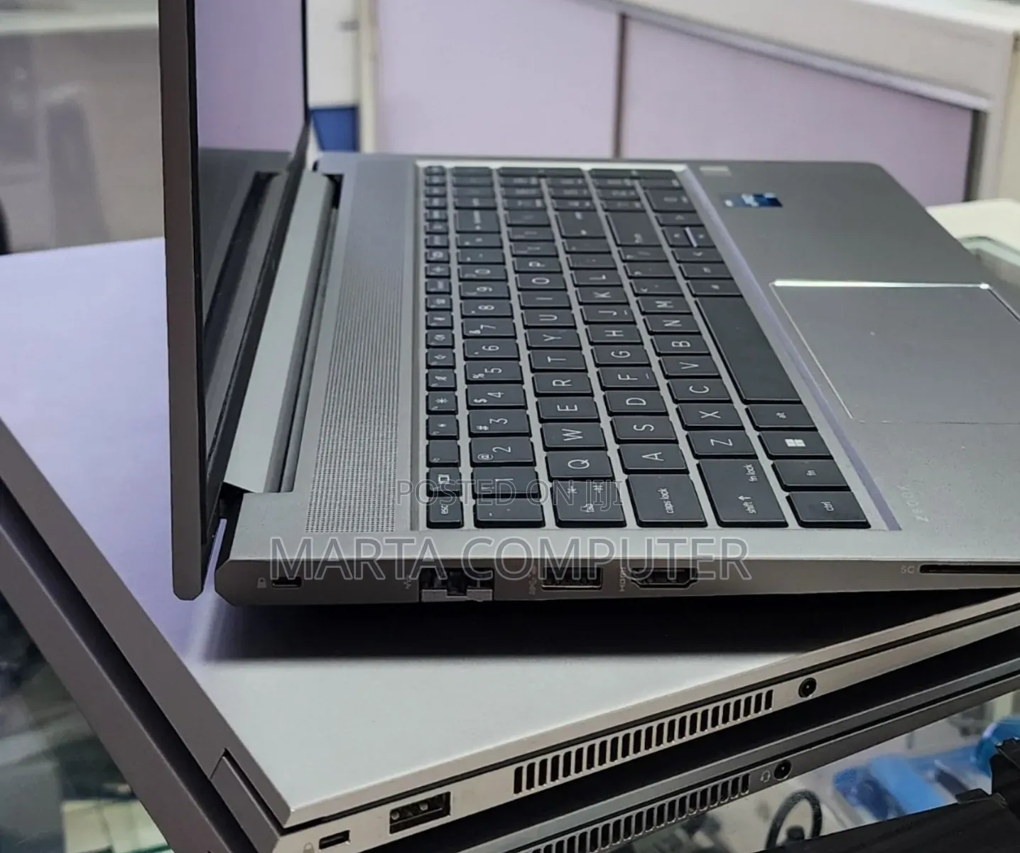 New Laptop HP ZBook Firefly 14 G11 16GB Intel Core i7 SSD 512GB