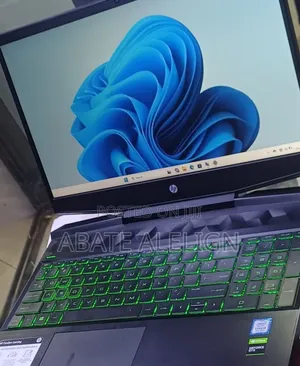 New Laptop HP Pavilion Power 15 16GB Intel Core i5 SSD 512GB