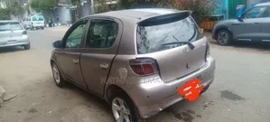 Toyota Vitz 2001 Silver