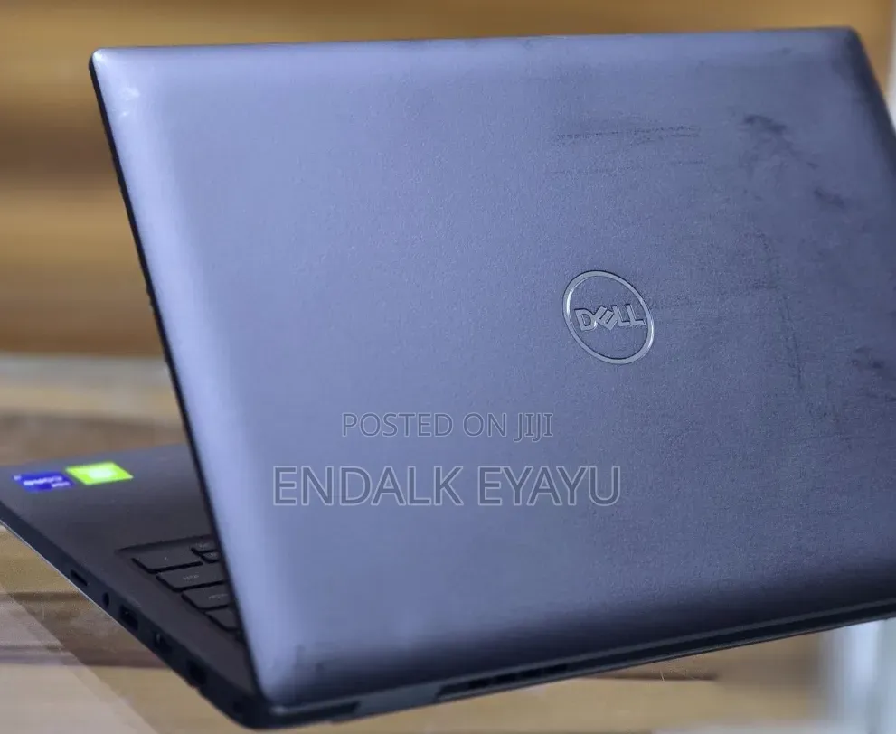 New Laptop Dell Latitude 3120 8GB Intel Core i7 SSD 256GB