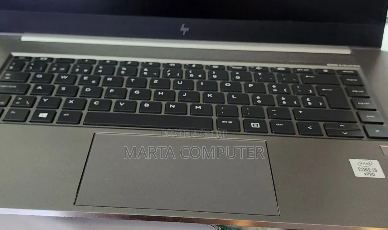 New Laptop HP ZBook Studio 32GB Intel Core i9 SSD 512GB