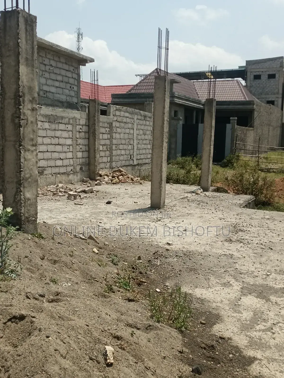 8bdrm Apartment in Dukem Bishoftu, East Shewa for sale
