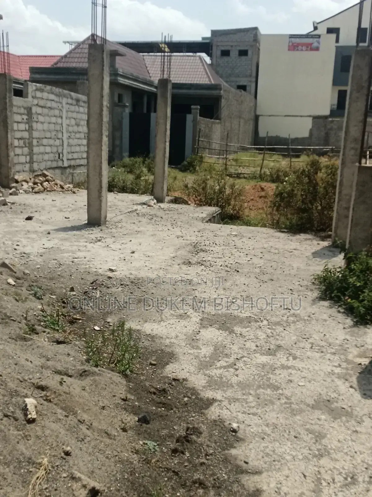 8bdrm Apartment in Dukem Bishoftu, East Shewa for sale