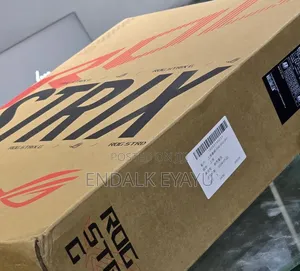 New Laptop Asus ROG Strix G18 16GB Intel Core i9 SSD 1T