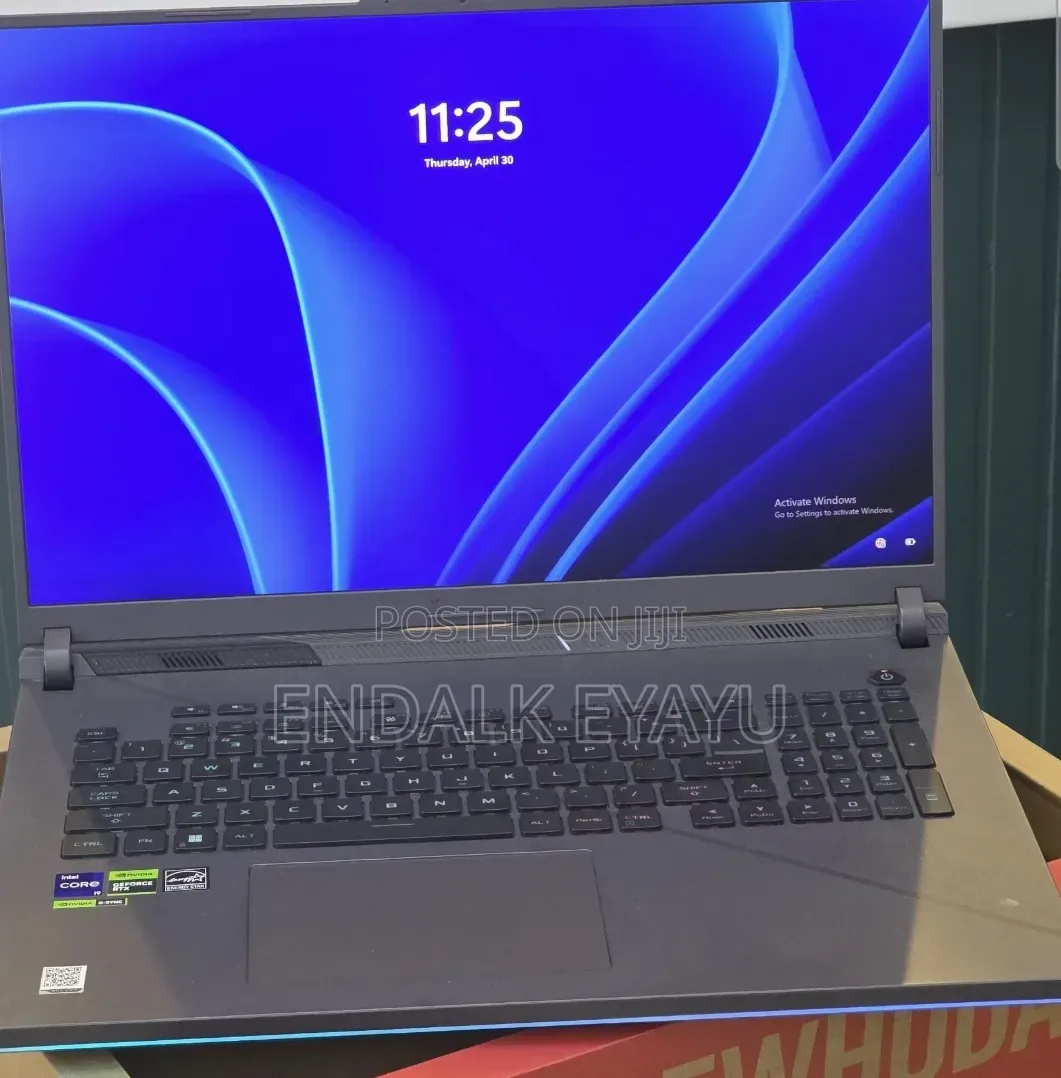 New Laptop Asus ROG Strix G18 16GB Intel Core i9 SSD 1T