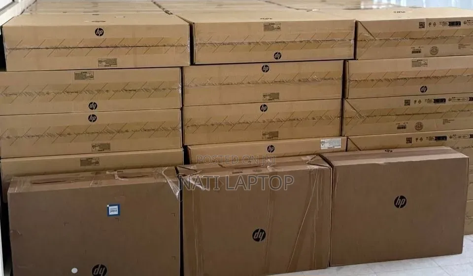 New HP 200 G4 22 All-in-One 16GB Intel Core i7 SSD 512GB