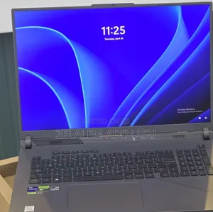 New Laptop Asus ROG Strix G18 16GB Intel Core i9 SSD 1T