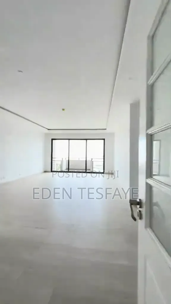 3bdrm Apartment in Bamacon Realestatr, Bole for sale
