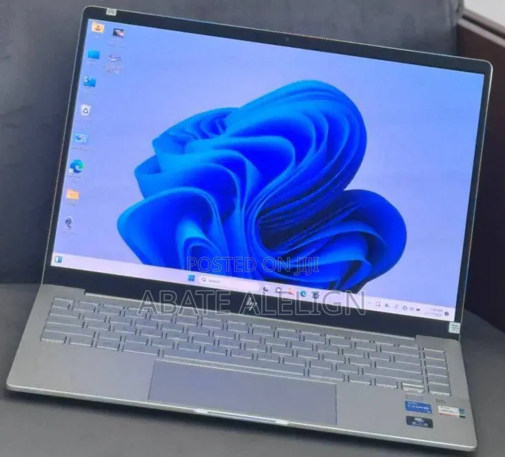 New Laptop HP Pavilion 14 16GB Intel Core i5 SSD 512GB