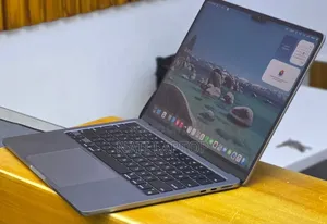New Laptop Apple MacBook Air 2022 M2 8GB Apple M2 SSD 256GB